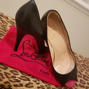Christian Louboutin 120mm Very Prive Like New!